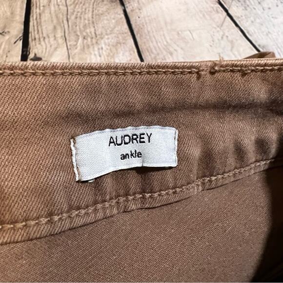 Beija Flor Audrey Ankle Pants Tan Size 8 - Picture 8 of 8